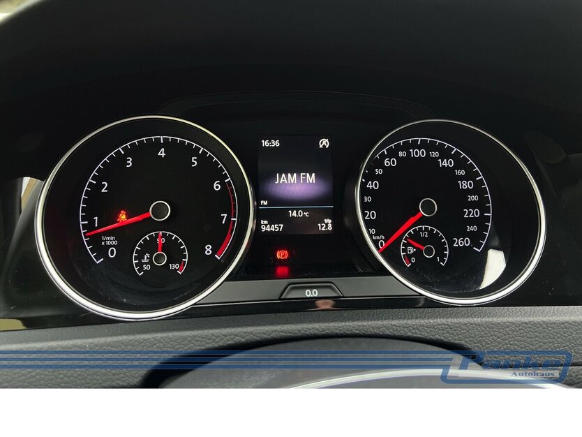 VW Golf VII Allstar BMT*PDC*Xenon*SHZ*Tempo* 94.457 km 12.990 € Berlin 13187