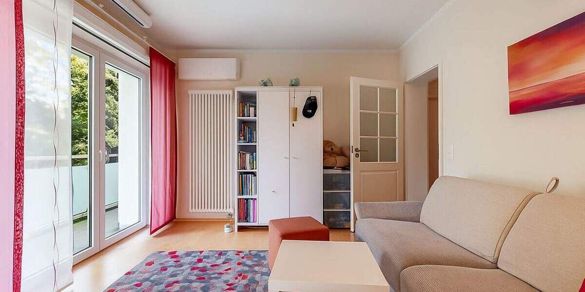 Einfamilienhaus Berlin Lankwitz - 8 Zimmer, 301 m&sup2;, 1.900.000&euro; | Angebot:25738376