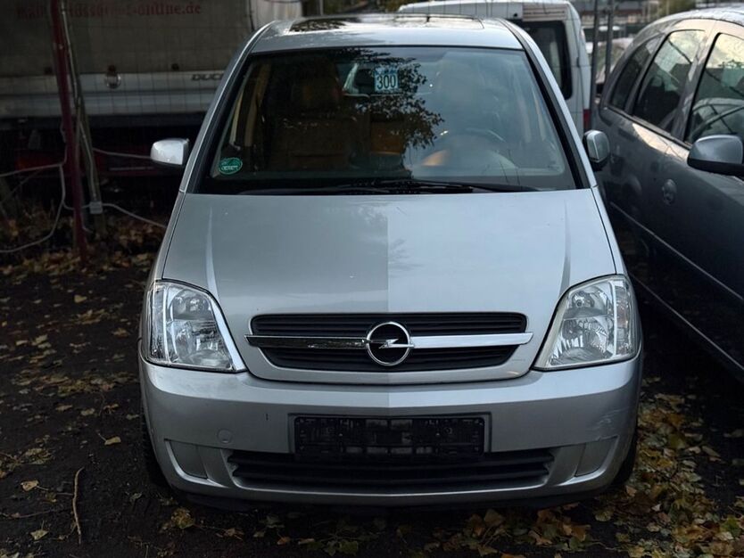 Opel Meriva 130.000 km 1.490 € Berlin 13597