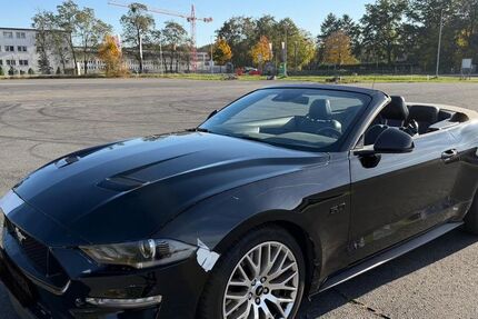 Ford Mustang 164.000 km 24.000 &euro; Velten 16727