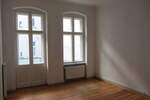 Spacious 2 bedrooom apartment in leafy Pankow district with kitchen and furniture 2 zimmer