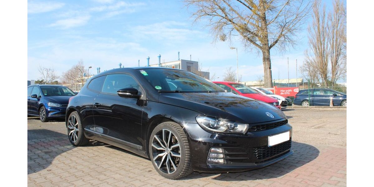 VW Scirocco 124.800 km 14.550 &euro; Hennigsdorf (bei Berlin) 16761