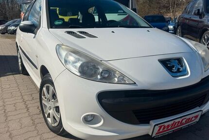 Peugeot 206 137.500 km 3.299 &euro; Bernau 16321