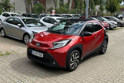 Toyota Aygo (X) 2.500 km 19.990 € Berlin 13403