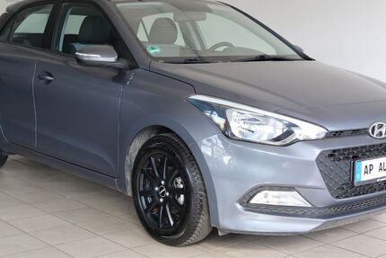 Hyundai i20 2.773 km 8.490 &euro; Schöneiche bei Berlin 15566