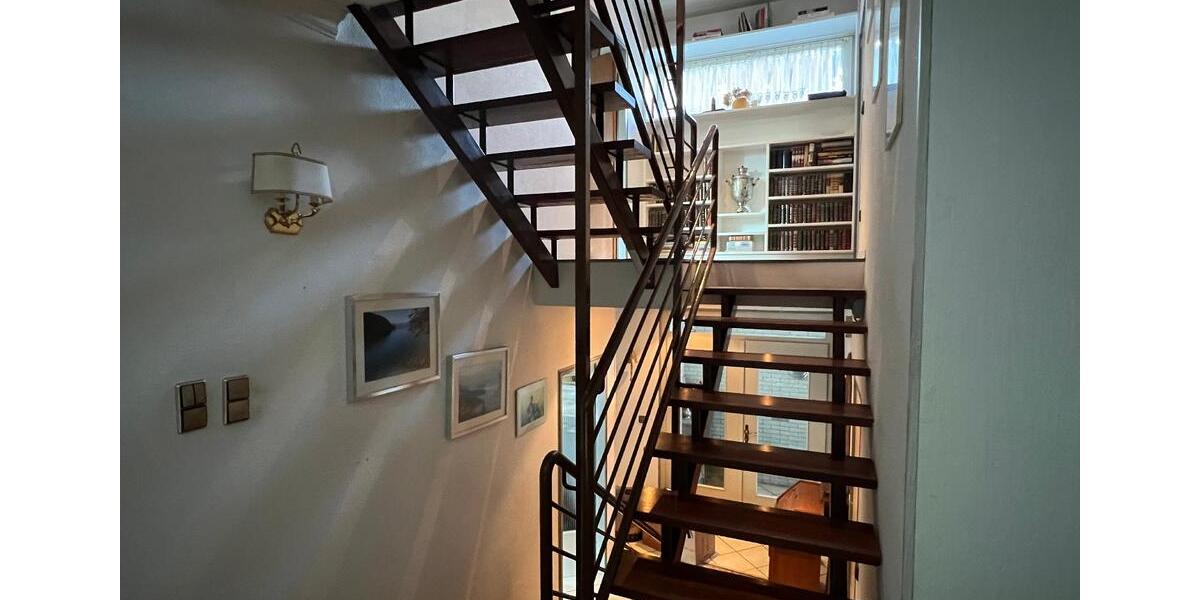 Grüne Oase mitten in der Stadt in ruhiger Seitenstraße 7 zimmer