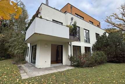 Wohnung zum Mieten in Berlin-Zehlendorf 1.813,18 € 117.32 m² 4 zimmer