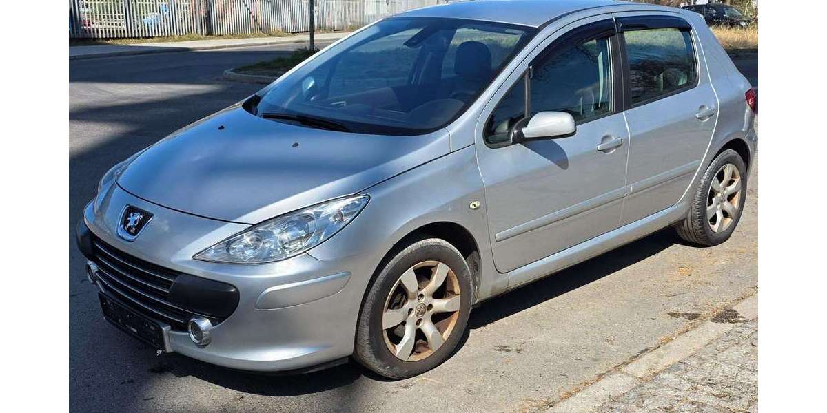 Peugeot 307 170.000 km 1.799 &euro; Berlin 13599