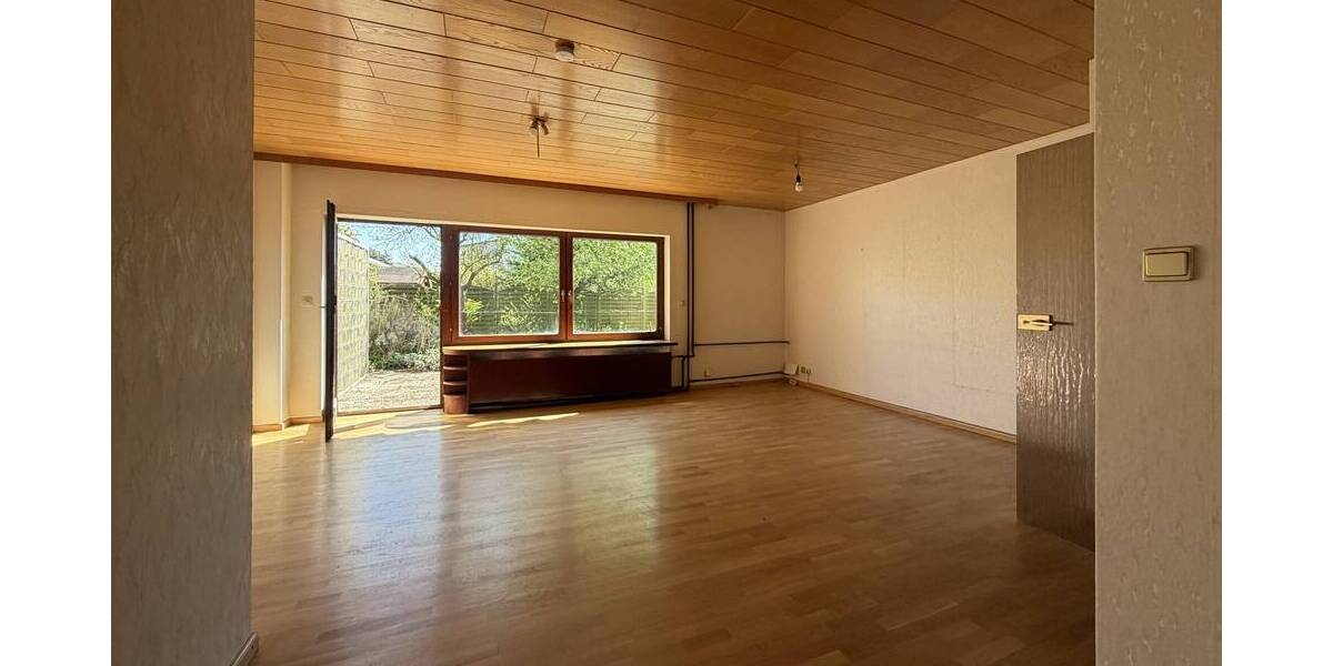 Einfamilienhaus in Rudow - Südausrichtung! Ruhige Lage in zweiter Reihe und nahe zum BER - Einfamilienhaus Berlin Rudow | Angebot:25599011