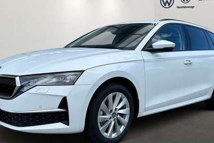 Skoda Octavia 3.600 km 43.900 € Rüdersdorf 15562