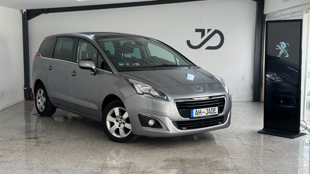 Peugeot 5008 192.000 km 6.950 &euro; Berlin 12107