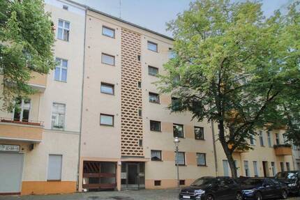 EXKLUSIV: Top-Entwicklungsobjekt mit Leerstand nahe dem Havel-Ufer in Berlin-Spandau 2 zimmer