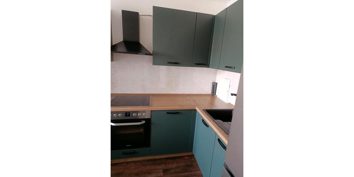 Etagenwohnung Berlin Marzahn-Hellersdorf - 4 Zimmer, 90 m&sup2;, 1.000&euro; | Angebot:26149406