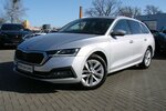 Skoda Octavia 2.0TDI Style ACC Columbus HeadUp AHK 48.103 km 26.980 &euro; Falkensee 14612