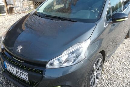Peugeot 208 73.450 km 7.770 € Berlin - Französische Buchholz 13127
