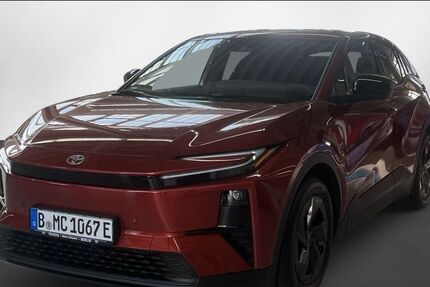 Toyota C-HR 8.000 km 46.490 &euro; Berlin 13403
