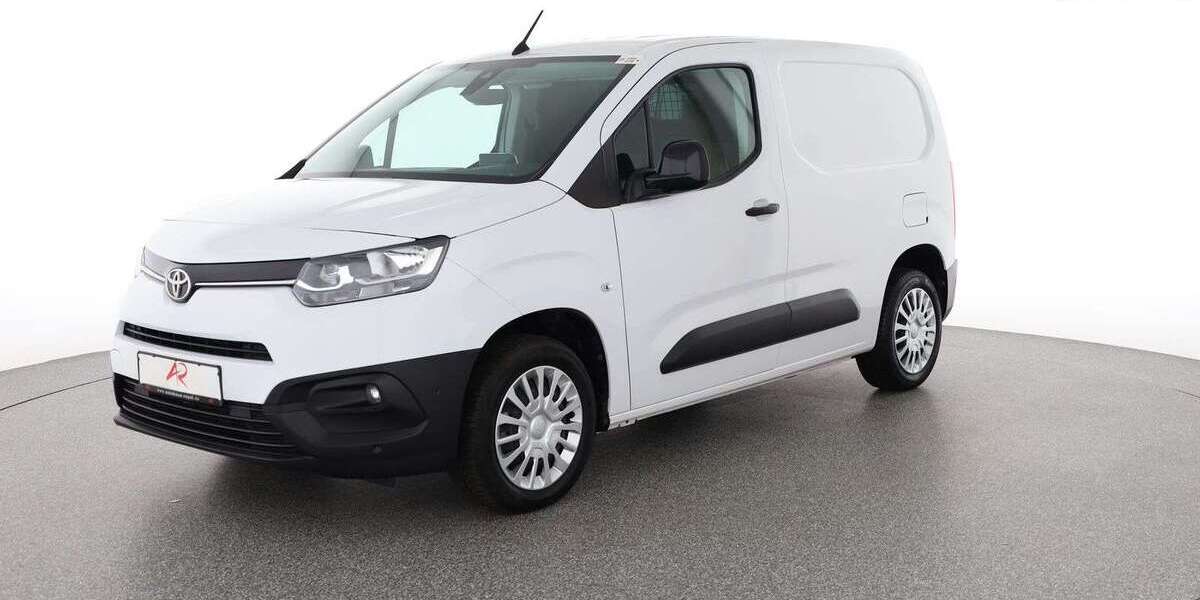 Toyota Proace City 38.001 km 19.880 &euro; Berlin 12103