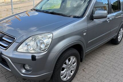 Honda CR-V 243.000 km 5.499 &euro; Berlin 12351