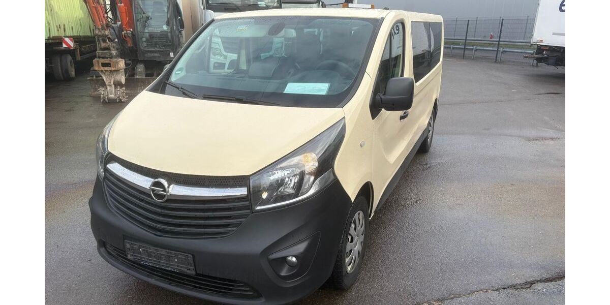 Opel Vivaro 320.000 km 7.900 &euro; Ludwigsfelde 14974