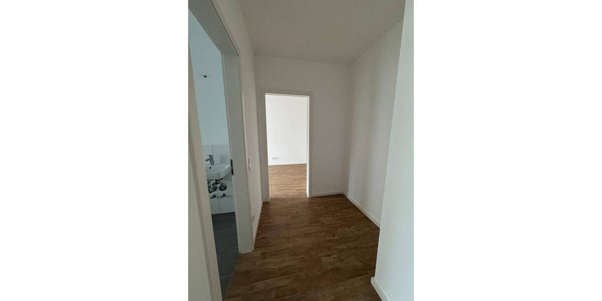 Etagenwohnung Erkner - 2 Zimmer, 72 m&sup2;, 1.086&euro; | Angebot:25970737