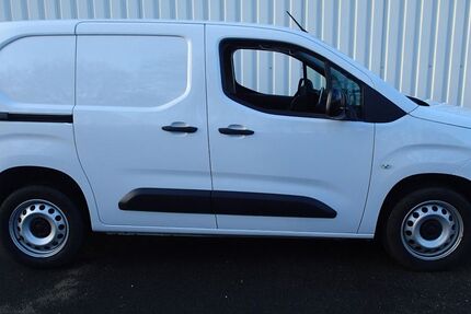 Opel Combo 72.000 km 11.499 &euro; Neuenhagen bei Berlin 15366