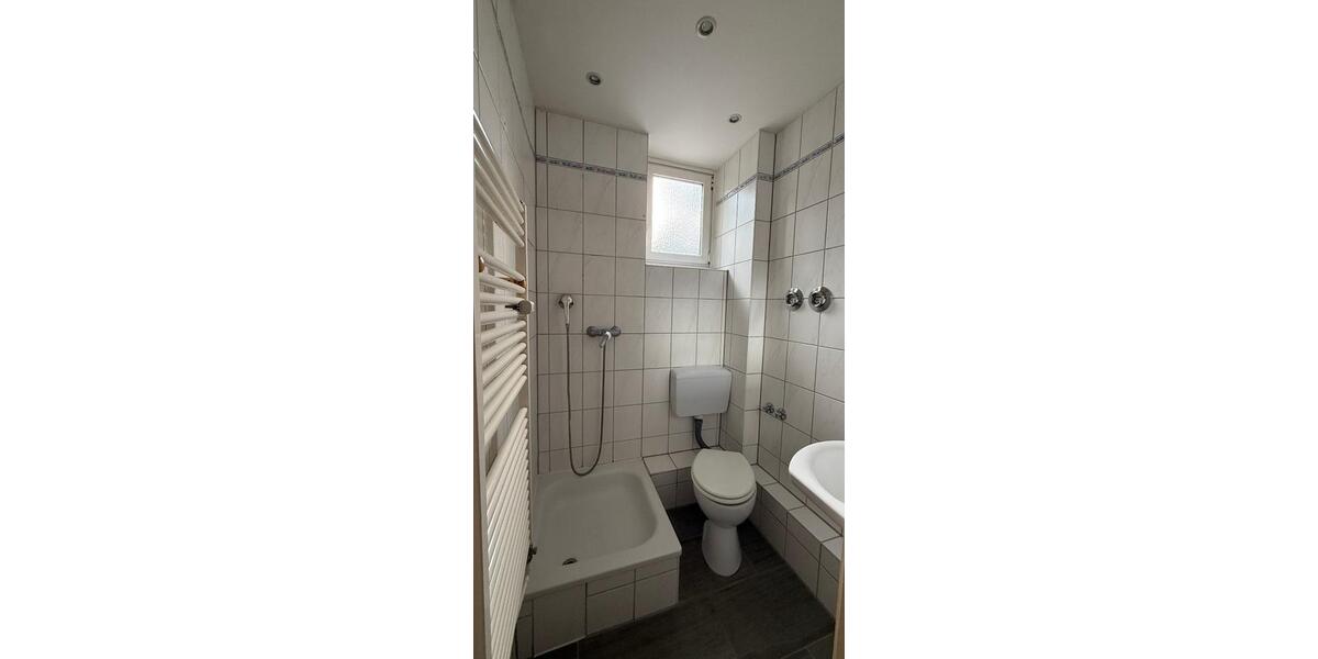 Erdgeschoßwohnung Berlin Charlottenburg-Wilmersdorf - 1 Zimmer, 26 m&sup2;, 195.000&euro; | Angebot:25303186