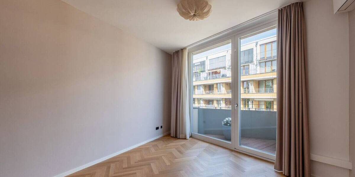 Etagenwohnung Berlin Mitte - 4 Zimmer, 124 m&sup2;, 1.095.000&euro; | Angebot:26754015
