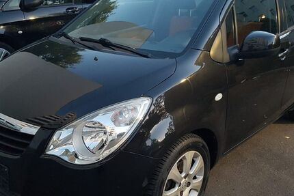 Opel Agila 134.995 km 2.350 &euro; Berlin 10553