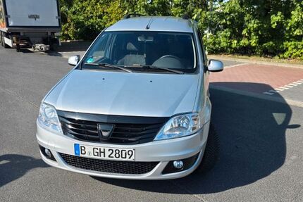Dacia Logan 180.055 km 4.500 &euro; Berlin 13156