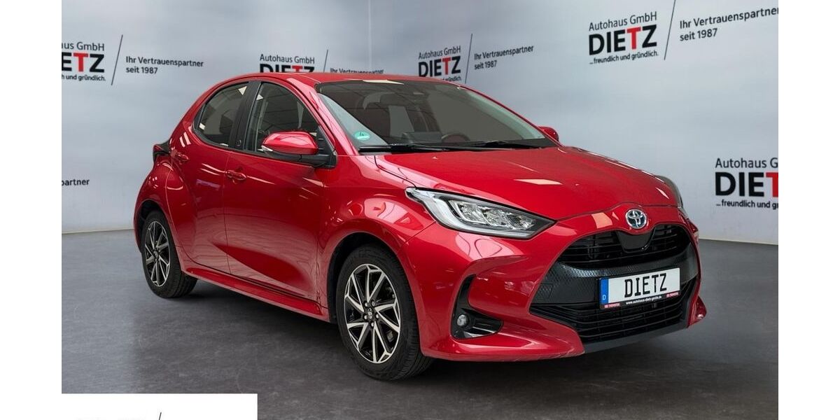 Toyota Yaris 75.000 km 16.880 &euro; Wildau 15745