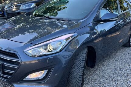 Hyundai i30 116.000 km 10.500 &euro; Berlin 13089