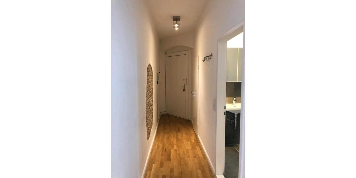 Etagenwohnung Berlin Friedrichshain-Kreuzberg - 2 Zimmer, 55 m&sup2;, 900&euro; | Angebot:25833560