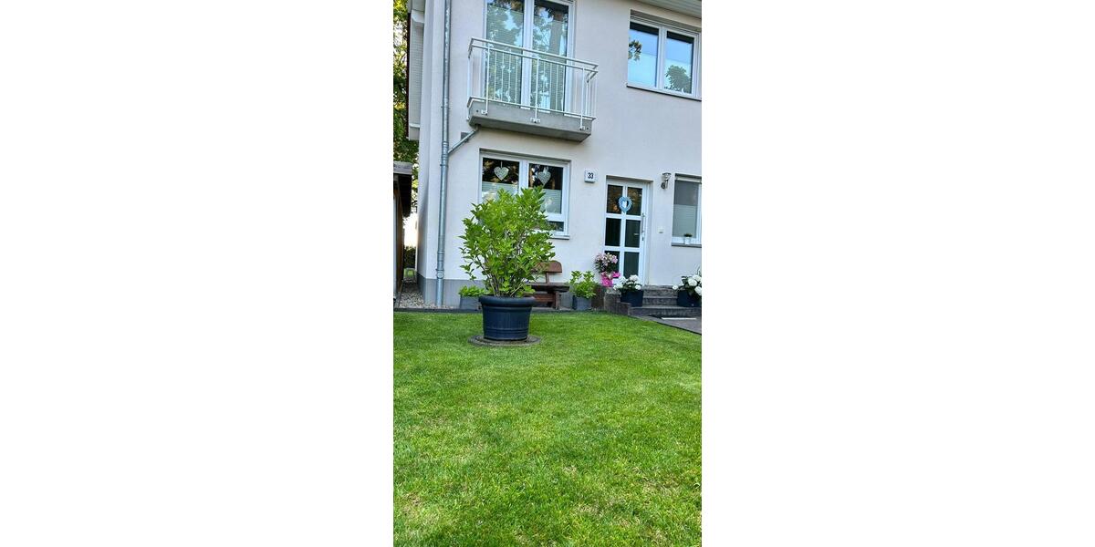 Reihenhaus Berlin Reinickendorf - 5 Zimmer, 160 m&sup2;, 2.350&euro; | Angebot:25722107