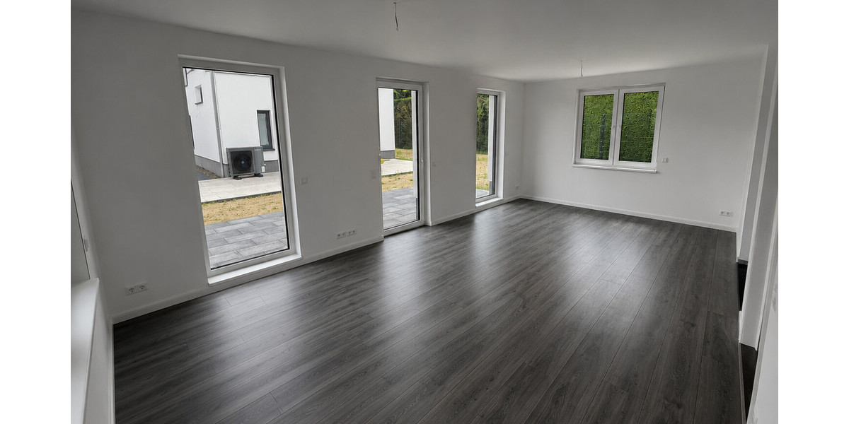 Berlin-Lichtenberg - Erstbezug 2026 - exklusive Stadtvilla mit Wohnkomfort mit Balkon & Garten ! - Einfamilienhaus Berlin / Wartenberg Wartenberg | Angebot:27029570