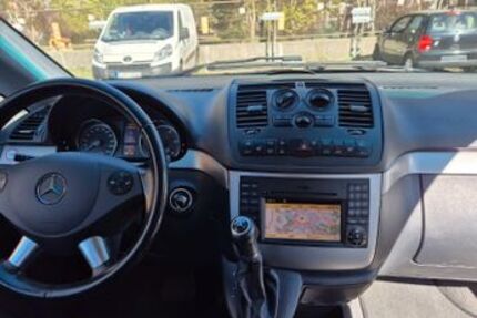 Mercedes-Benz Viano 284.000 km 14.000 € Berlin 12349