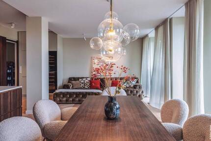 Luxury. Location. Lifestyle. - Designikone an der Spree