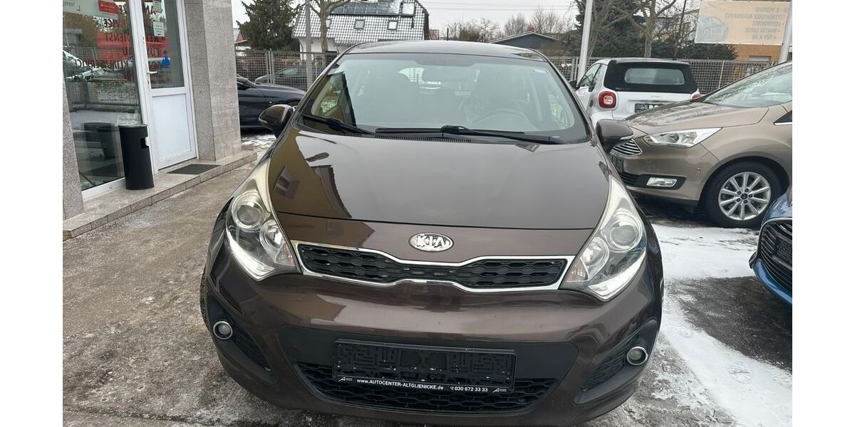 Kia Rio 53.211 km 9.990 &euro; Berlin 12524