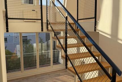 Wohnung Berlin Marzahn-Hellersdorf - 2 Zimmer, 70 m&sup2;, 995&euro; | Angebot:25982545