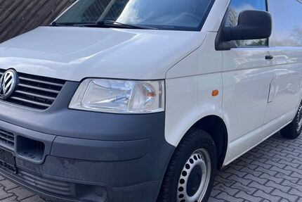 VW T5 Transporter 89.592 km 7.790 &euro; Berlin 14167