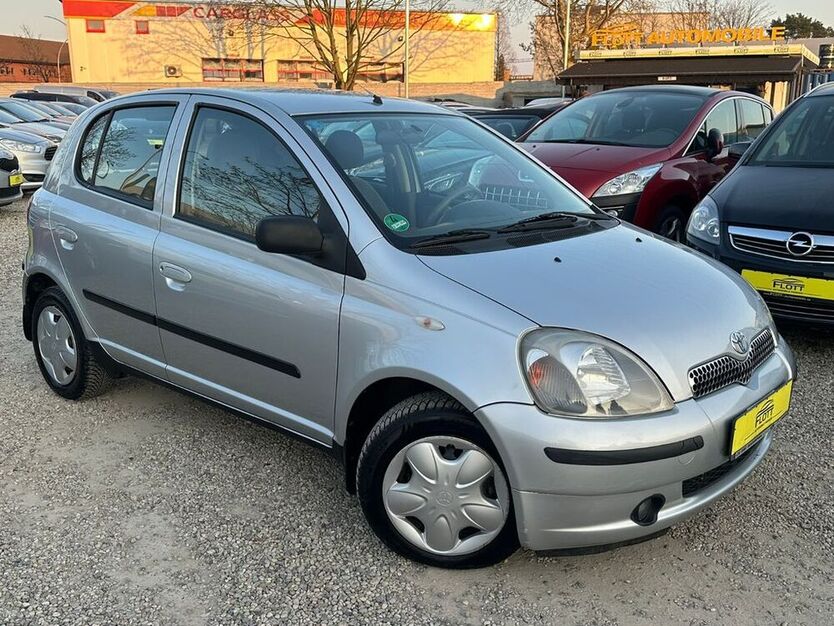 Yaris