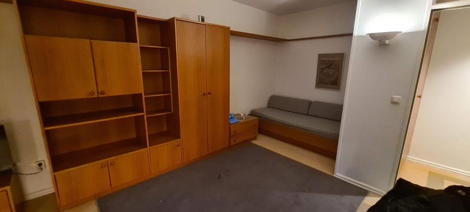 Dachgeschoßwohnung Berlin Steglitz-Zehlendorf - 1 Zimmer, 25 m&sup2;, 700&euro; | Angebot:24839060