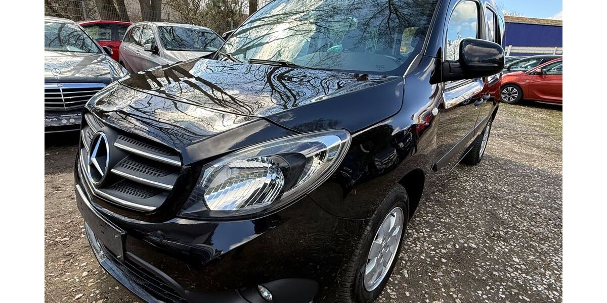 Mercedes-Benz Citan 130.000 km 11.400 &euro; Mahlow 15831
