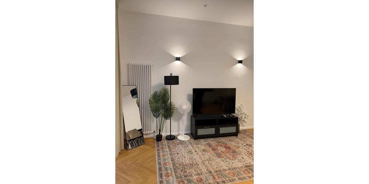 Erdgeschoßwohnung Berlin Mitte - 2 Zimmer, 71 m&sup2;, 2.300&euro; | Angebot:24878384