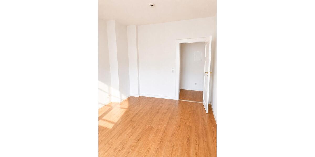Etagenwohnung Berlin Lichtenberg - 2 Zimmer, 49 m&sup2;, 195.000&euro; | Angebot:27045960