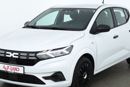 Dacia Sandero 19.987 km 14.990 &euro; Berlin 12683