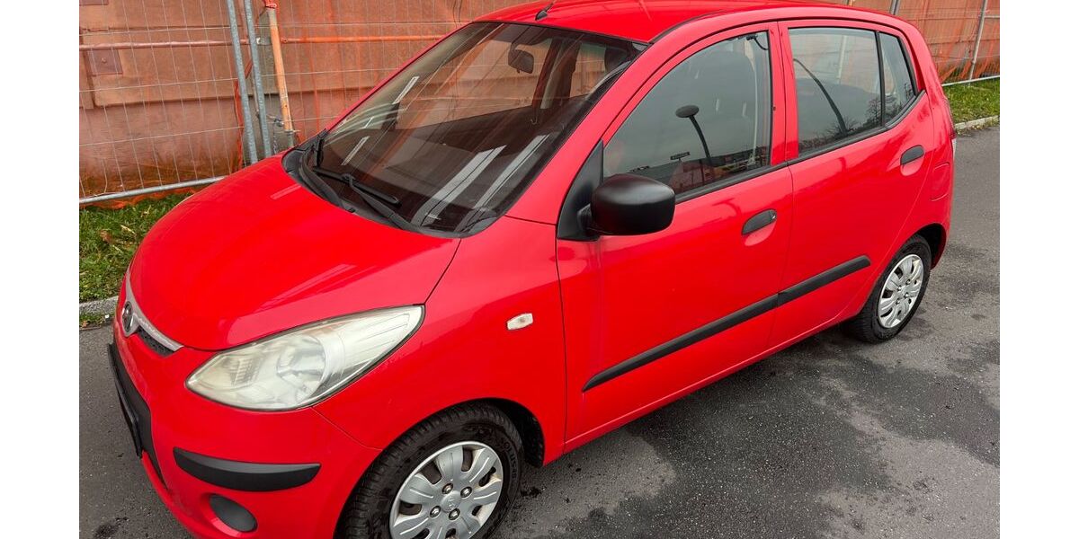 Hyundai i10 172.000 km 1.999 &euro; Berlin 12057