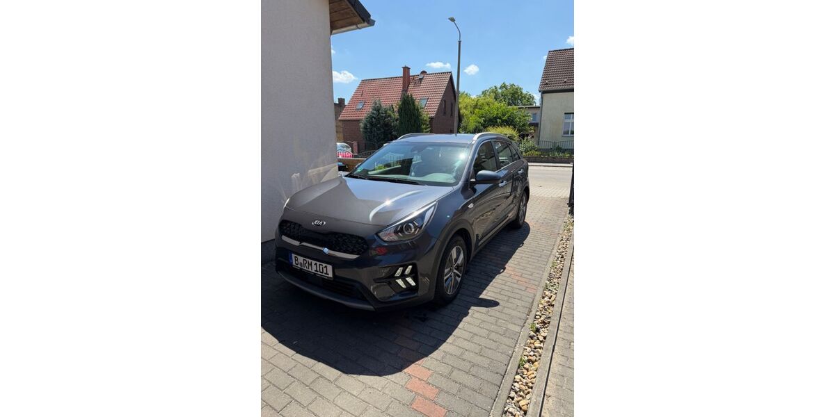 Kia Niro 26.500 km 20.000 &euro; Berlin 13158