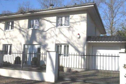 Haus Berlin Zehlendorf - 4 Zimmer, 227 m&sup2;, 2.140.000&euro; | Angebot:26055102