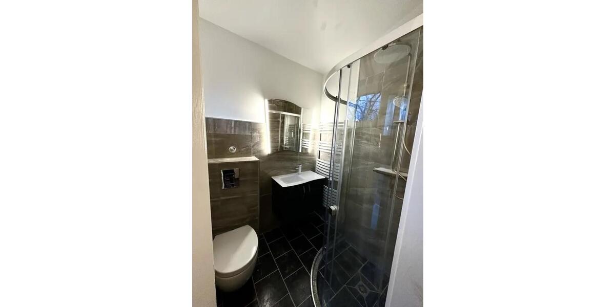 Etagenwohnung Berlin Spandau - 5 Zimmer, 150 m&sup2;, 1.950&euro; | Angebot:25050296