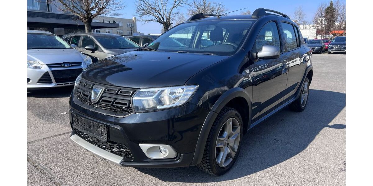 Dacia Sandero 100.450 km 5.499 &euro; Berlin 12249